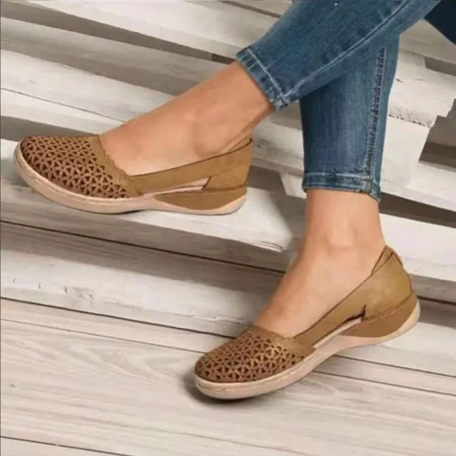 Eduavar Womens Sandals Dressy, Sandals Women Casual Mule Hollow Out Flat Sandals Breathable Peep Toe Sandals Shoes