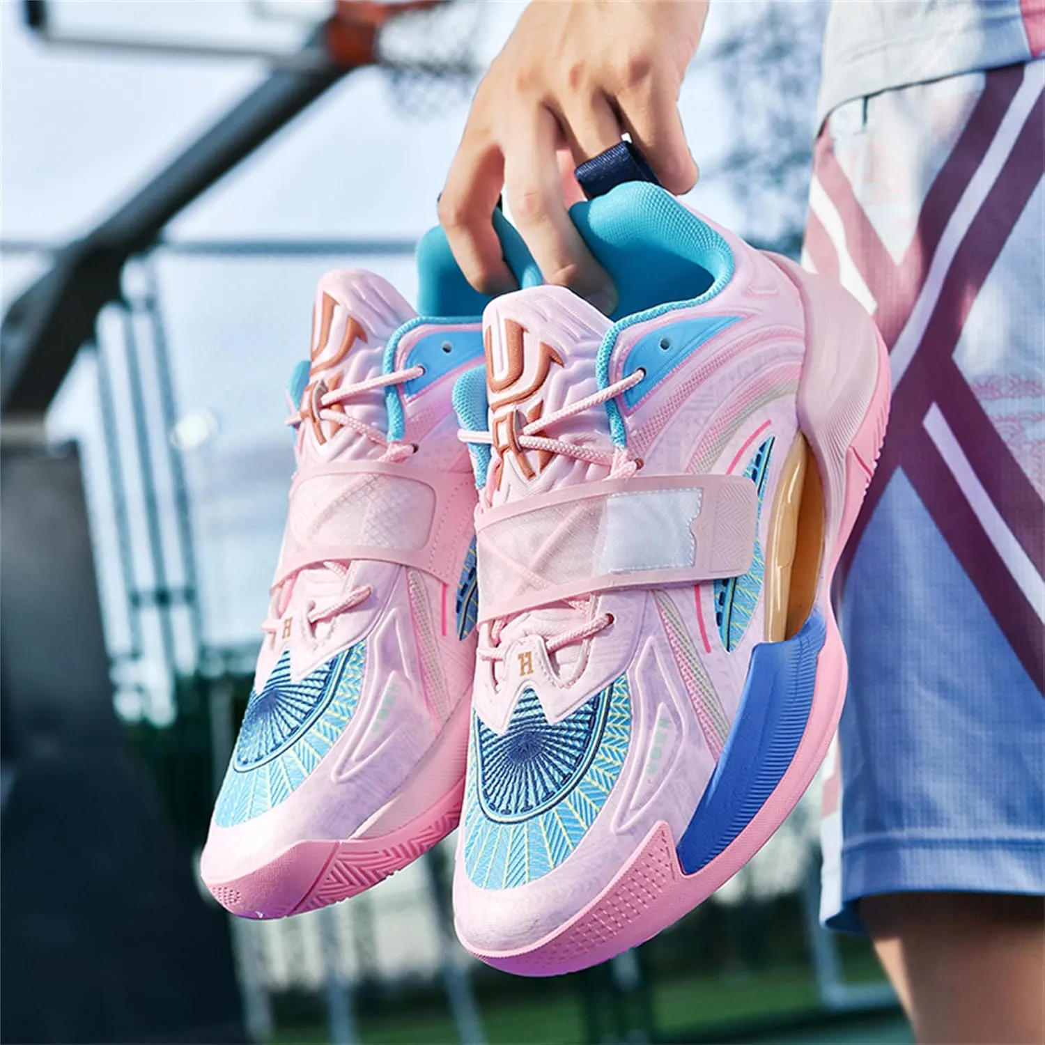 Men's Basketball Shoes - Stylish and High - Performance Footwear for The Court