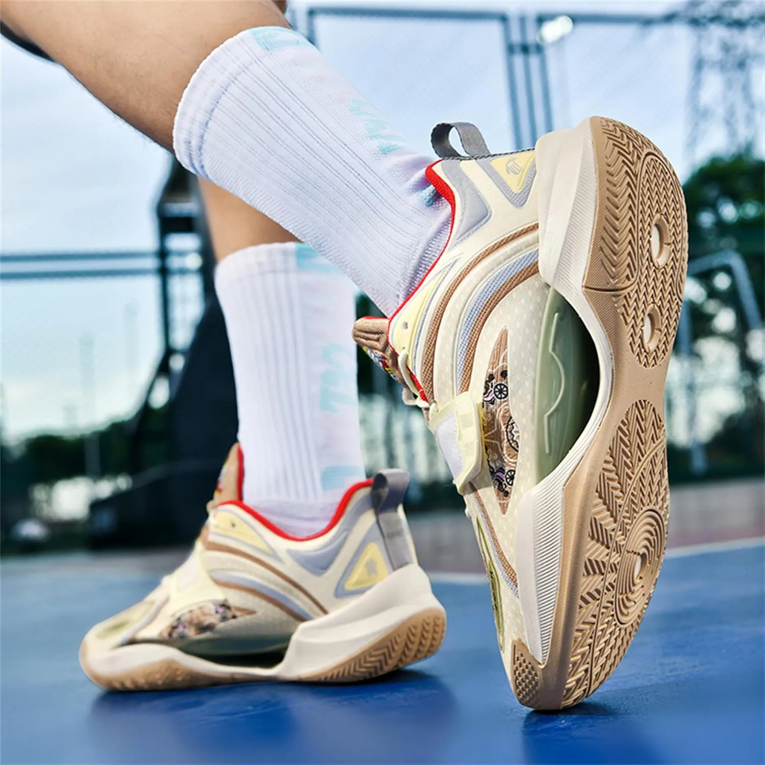Men's Basketball Shoes - Stylish and High - Performance Footwear for The Court