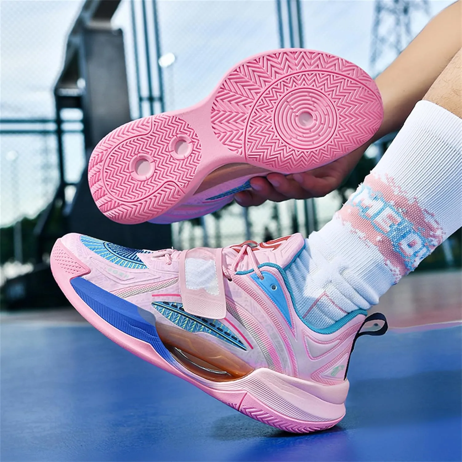 Men's Basketball Shoes - Stylish and High - Performance Footwear for The Court