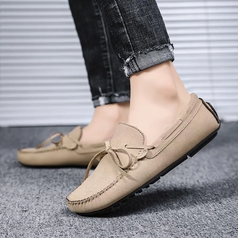 Mens Loafers Round Toe Suede Vamp Boat Shoes Driving Loafers Flat Heel Flexible Slip Resistant Fashion Slip-ons