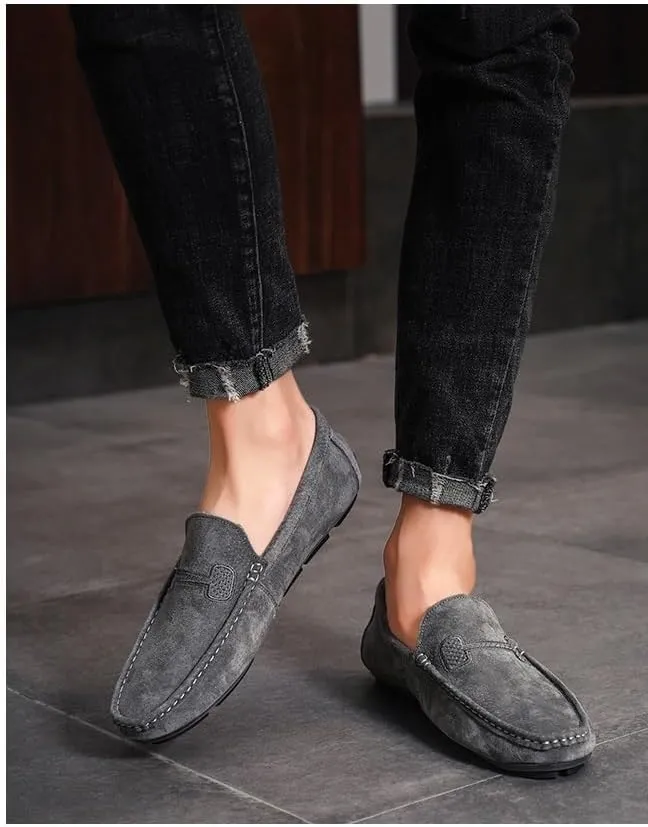 Men's Loafers Round Toe Suede Vamp Driving Loafers Flat Heel Lightweight Anti-Slip Party Slip-ons