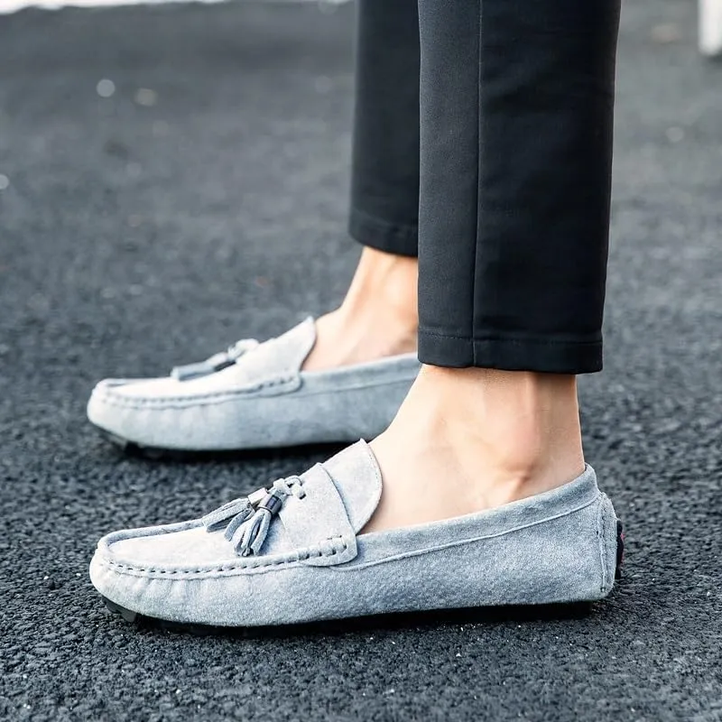 New Mens Loafers Round Toe Solid Color with Tassel Suede Vamp Driving Loafers Flat Heel Comfortable Slip Resistant Party Slip-ons