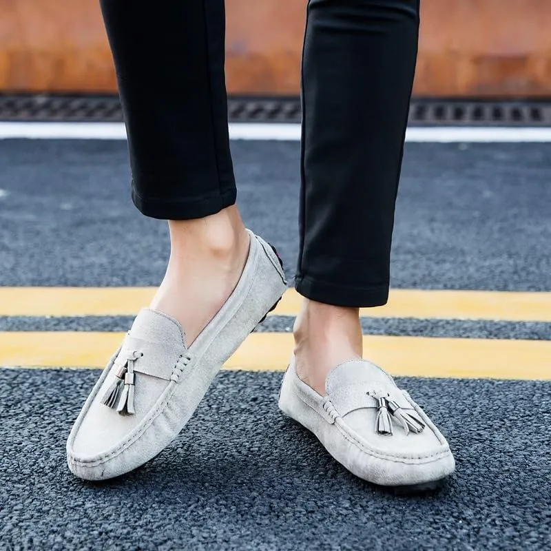 New Mens Loafers Round Toe Solid Color with Tassel Suede Vamp Driving Loafers Flat Heel Comfortable Slip Resistant Party Slip-ons