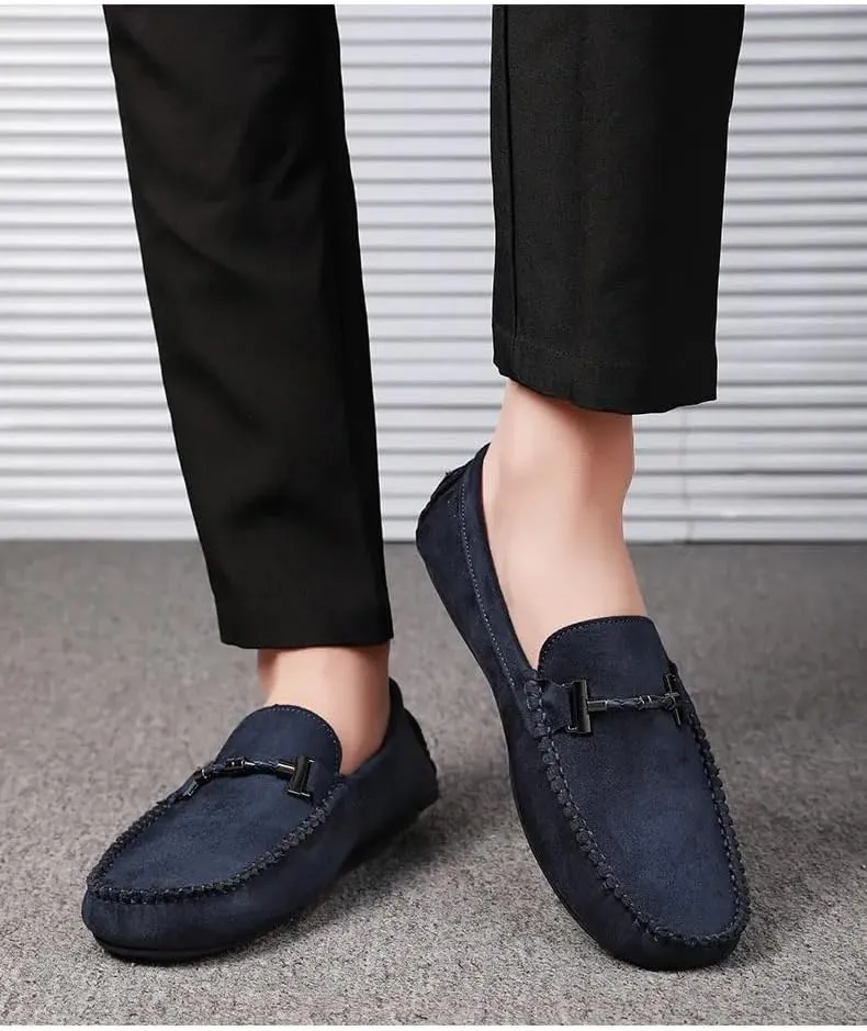 New Men's Loafers Shoes Round Toe Suede Moccasins Driving Loafers Stitching Details Flexible Anti-Slip Flat Heel Outdoor Slip-ons