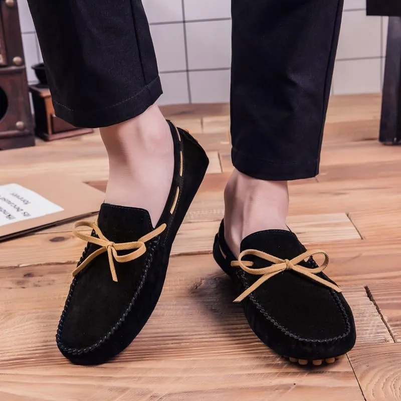 New Men's Loafers Suede Vamp Driving Moccasins Shoes Round Toe Lightweight Flat Heel Slip Resistant Party Outdoor Slip-ons