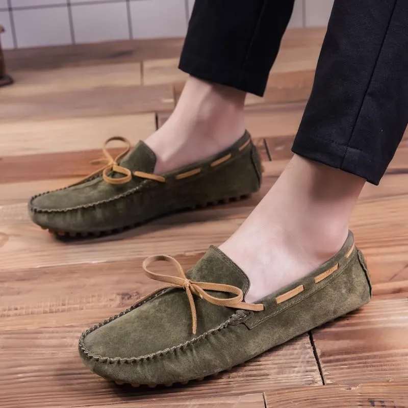 New Men's Loafers Suede Vamp Driving Moccasins Shoes Round Toe Lightweight Flat Heel Slip Resistant Party Outdoor Slip-ons