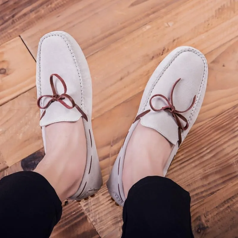 New Men's Loafers Suede Vamp Driving Moccasins Shoes Round Toe Lightweight Flat Heel Slip Resistant Party Outdoor Slip-ons