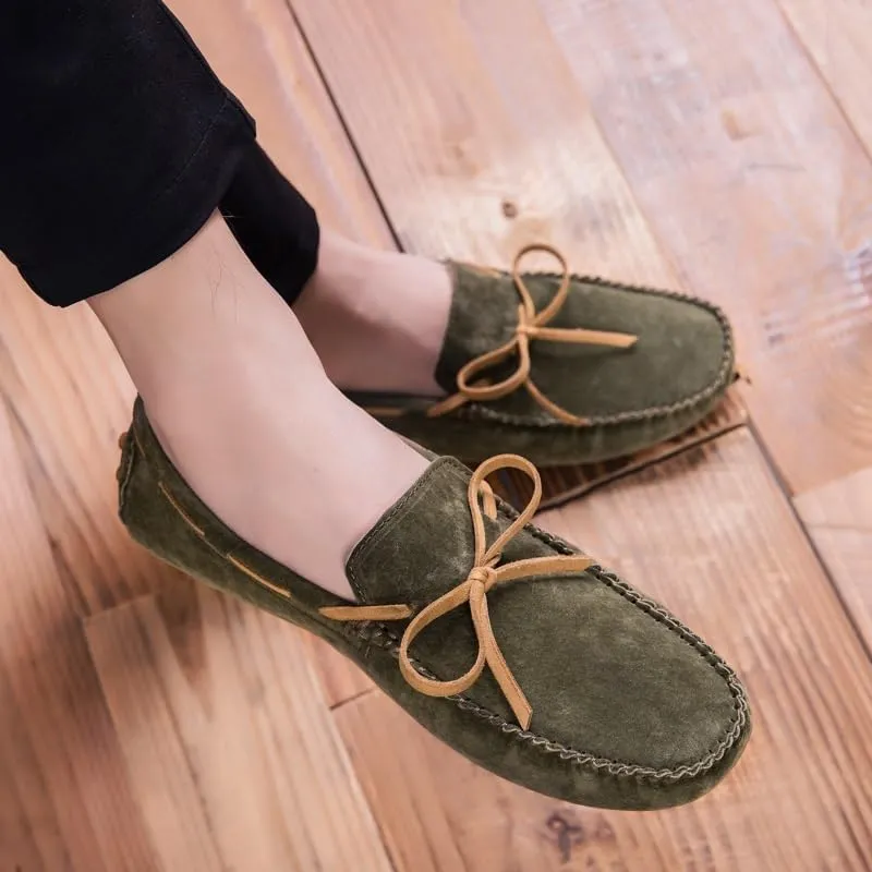 New Men's Loafers Suede Vamp Driving Moccasins Shoes Round Toe Lightweight Flat Heel Slip Resistant Party Outdoor Slip-ons