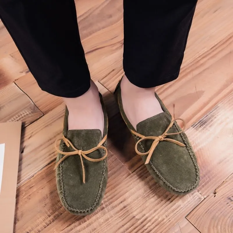 New Men's Loafers Suede Vamp Driving Moccasins Shoes Round Toe Lightweight Flat Heel Slip Resistant Party Outdoor Slip-ons