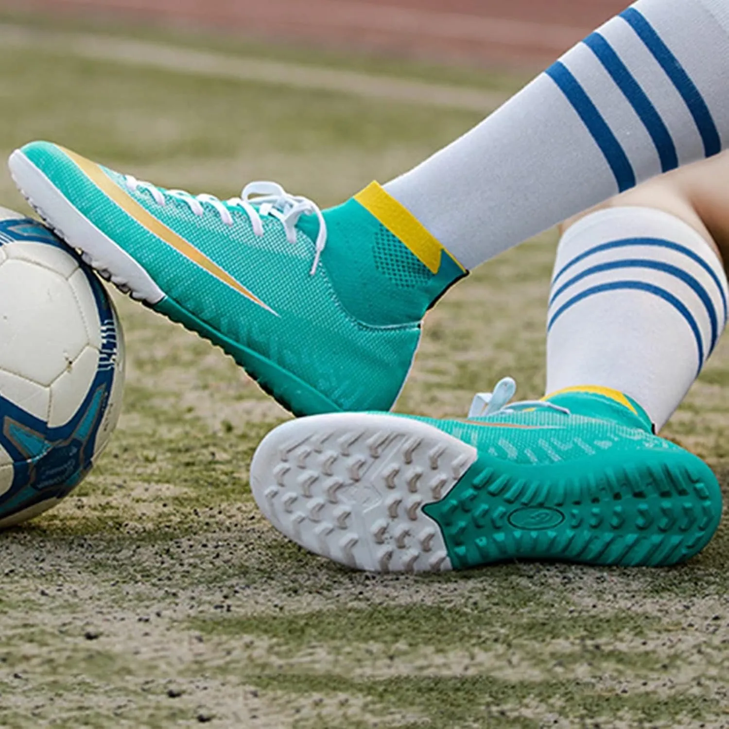 Turf Soccer Shoes Men,Comfortable Lightweight High-top Youth Football Cleats,Outdoor Indoor Training TF Kids Soccer Cleats,American Football Cleats for Competition