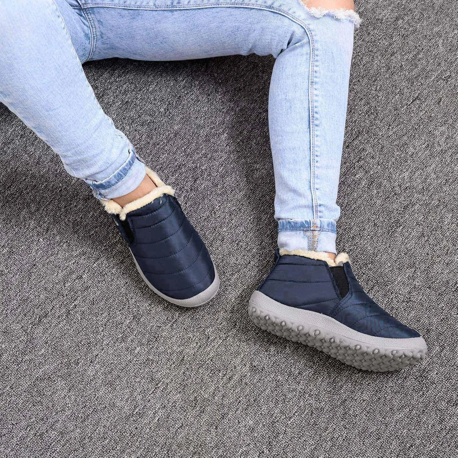 Womens Wide Snow Boots Waterproof Insulated Womens Winter Boots Fur Lined Slip ons Furry Winter Boots for Women Womens Rubber Ankle Boots Waterproof Botas Invierno Mujer Elegantes