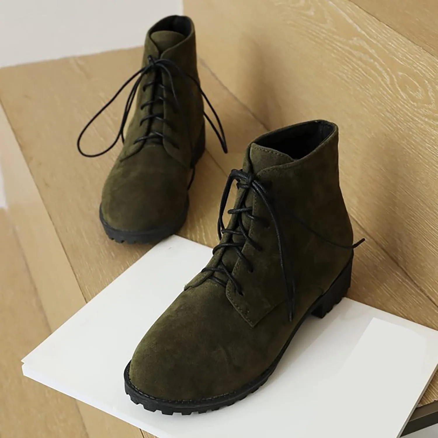 Work Boots for Women Ankle Warm Booties for Women Cute Womens Boots Non Slip Work Shoes Women Cover Heel Round Toe Lug Sole Low Heel Chelsea Fashion